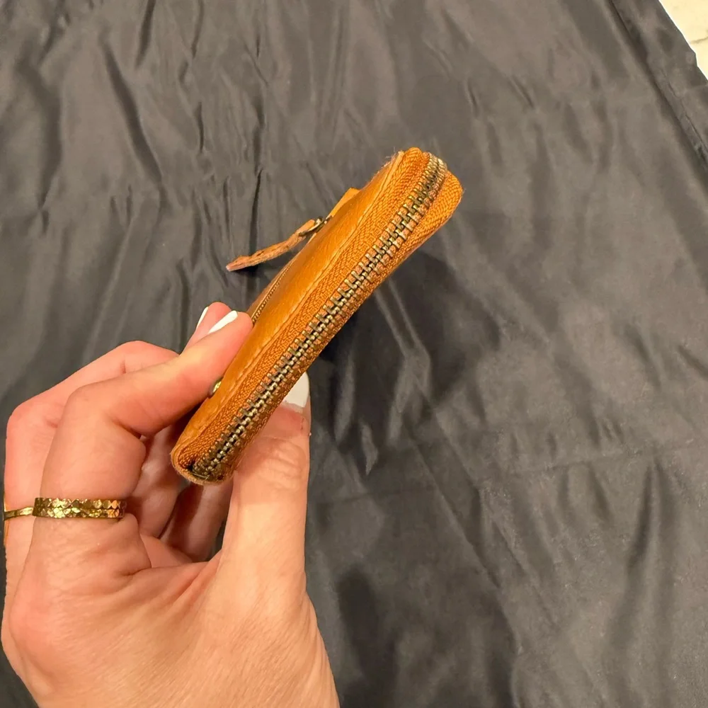 Free People Wallet Zip Around Wristlet Vegan Leather Brown 8"x4" - Picture 15 of 16